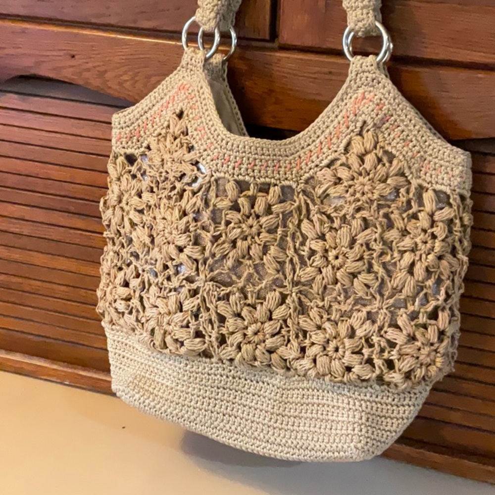 The sack crocheted handbag